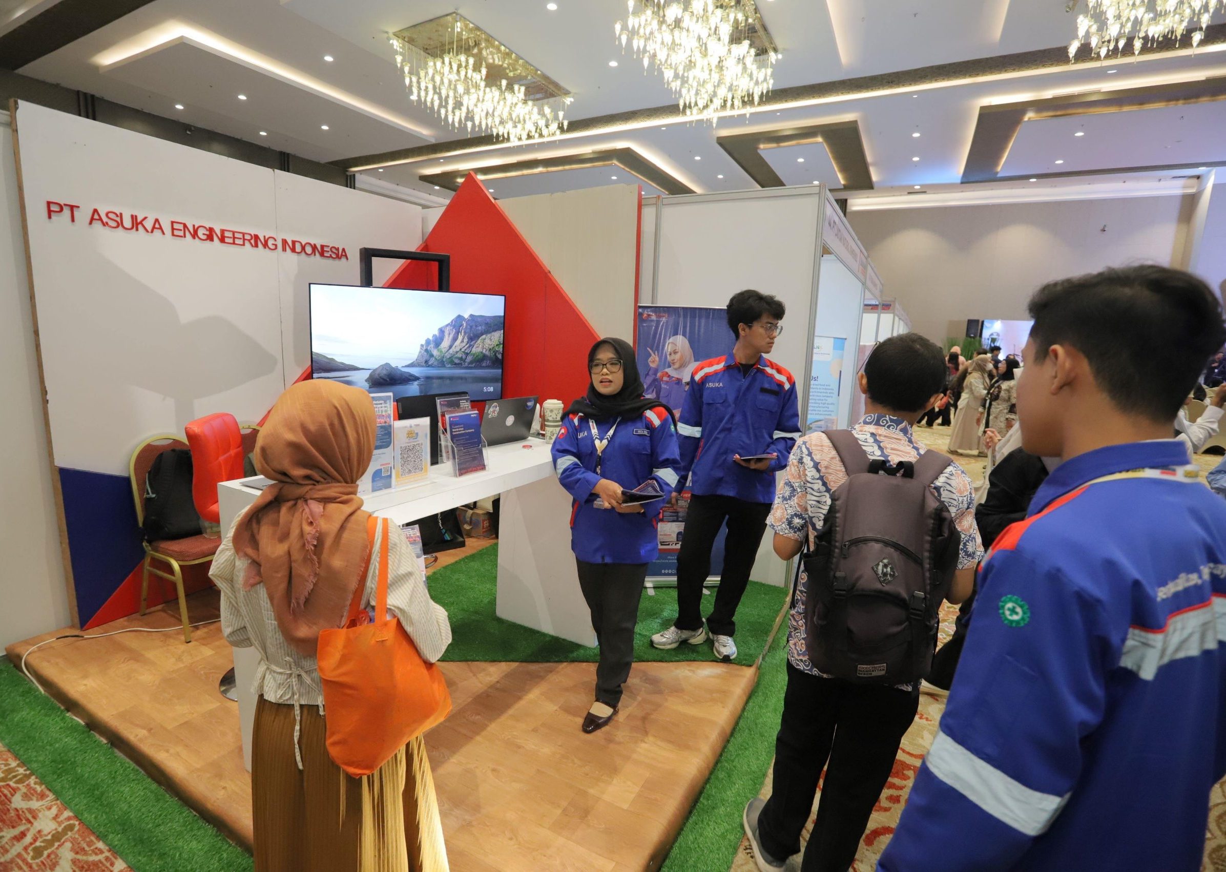 You are currently viewing “PT. Asuka Engineering Indonesia Hadir di Job Fair Disnaker Jatim 2025, Buka Peluang Karier untuk Generasi Muda dan Dukung Pengurangan angka Pengangguran”